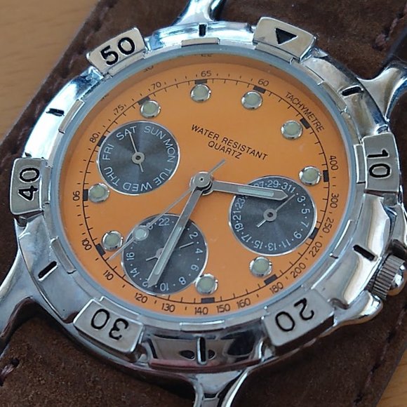 Wilson's Leather Cuff Watch - Picture 2 of 7